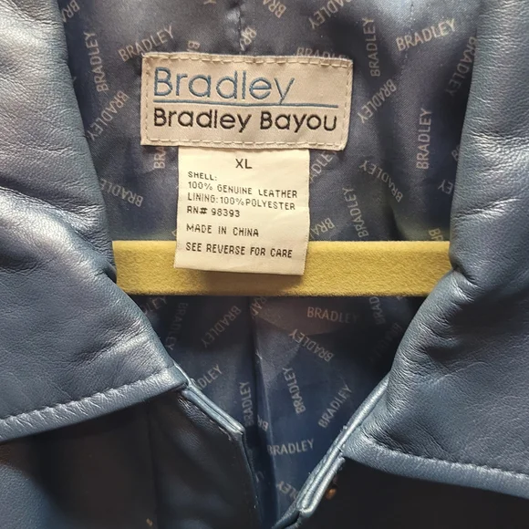Bradley Women's Blue Leather Jacket - Picture 2 of 5